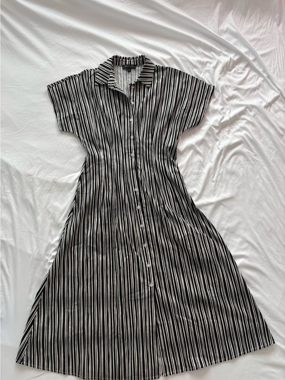 Rachel Zoe Black and White Striped Midi Shirt Dress